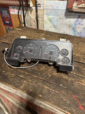 1994 1995 1996 1997 DODGE RAM 2500 3500 DIESEL INSTRUMENT GAUGE CLUSTER 56006845