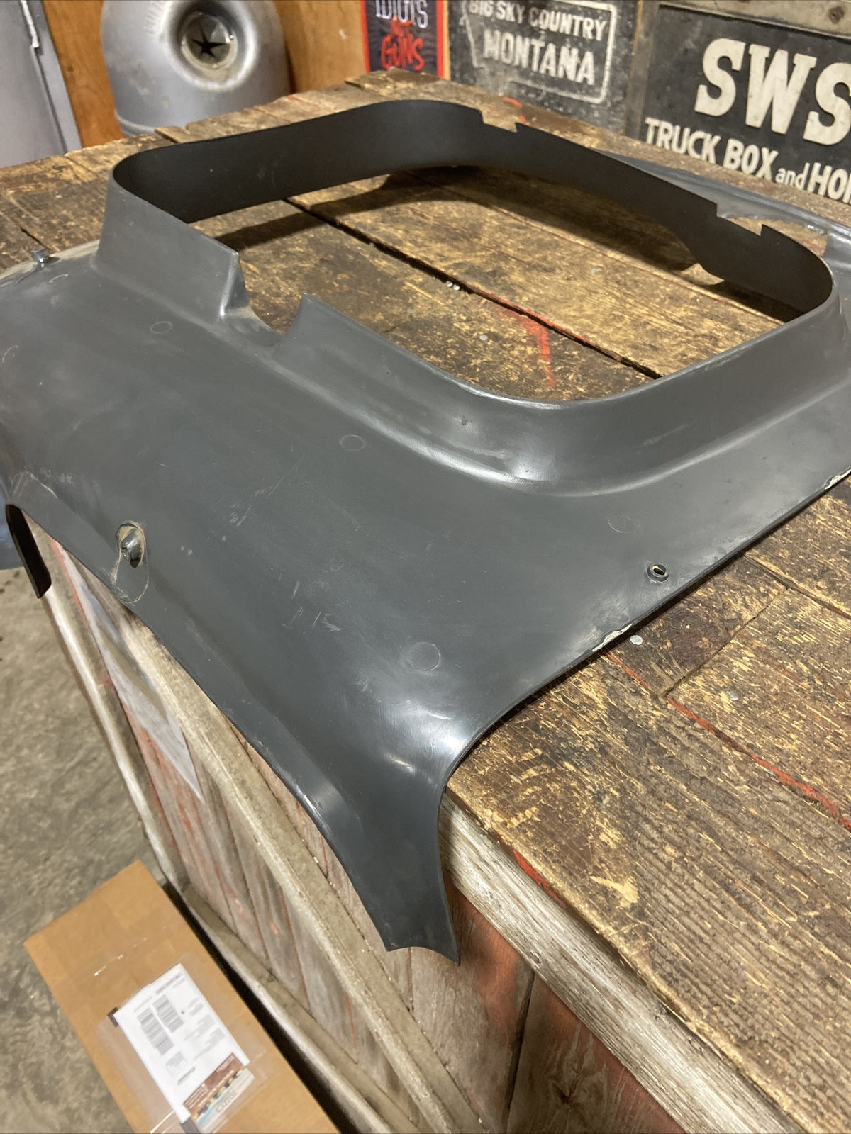 DRIVERS SIDE EXTENDED CAB REAR WINDOW TRIM GREY 1989-1993 DODGE RAM 55028913