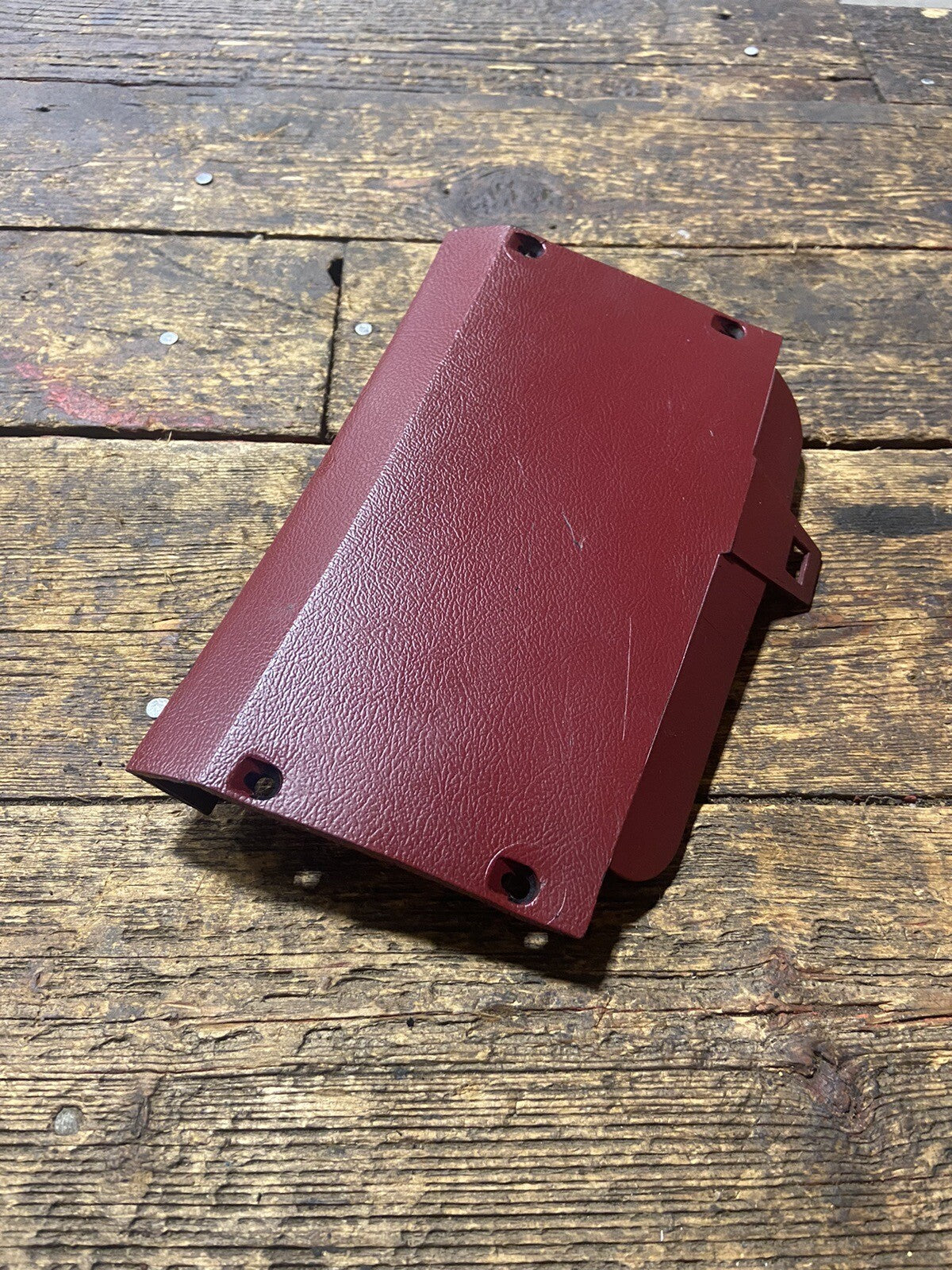 1989 - 1993 DODGE RAM 150 250 350 RED FUSEBOX HOLDER DASH TRIM 55025634