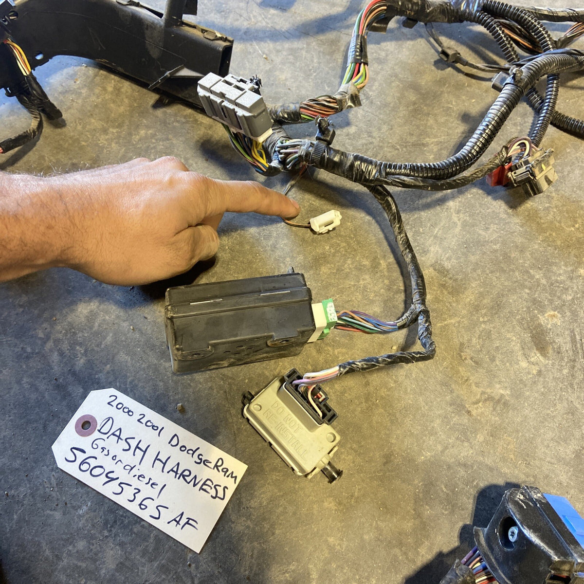 2000 2001 DODGE RAM 2500 3500 CUMMINS MINT* DASH WIRING HARNESS  56045365AF