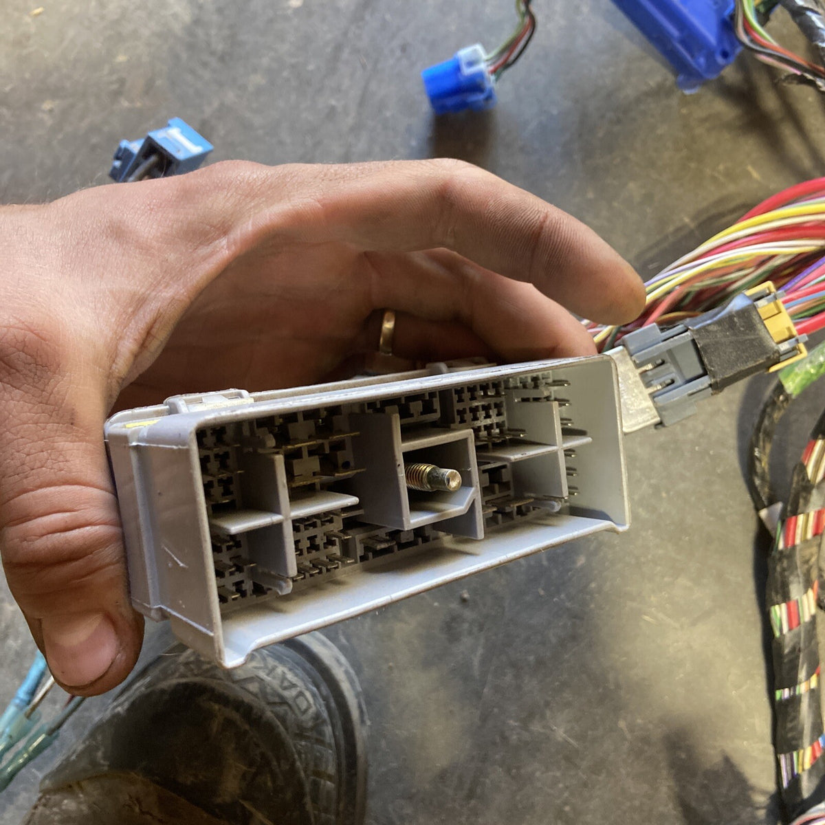 2005 DODGE RAM 2500 3500 CUMMINS AUTOMATIC HEATED SEATS DASH HARNESS 56051215AB 