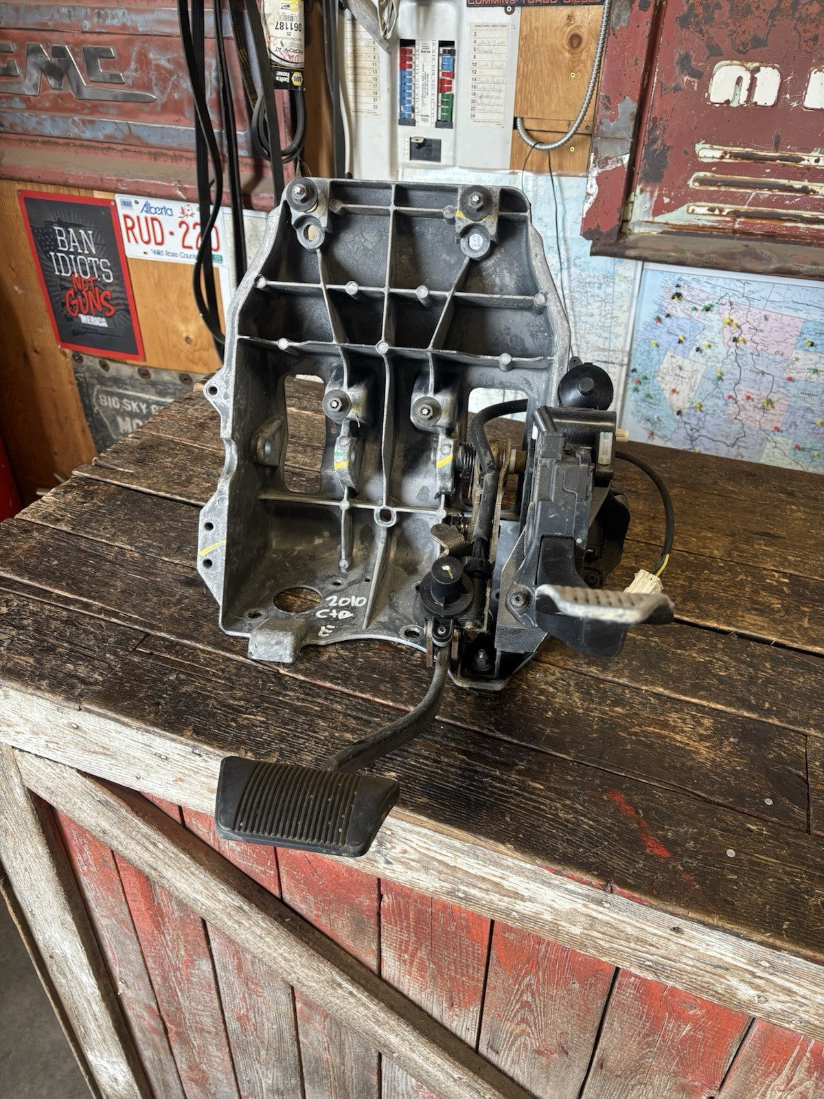 2010 2011 2012 RAM LARAMIE POWER BRAKE GAS PEDAL SET AUTO 53034160AB
