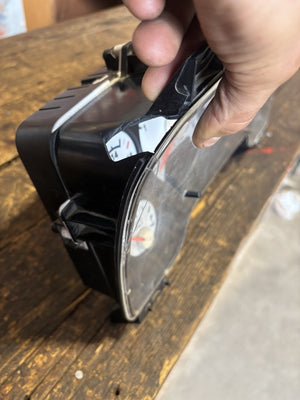 2006 2007 DODGE RAM 2500 3500 5.9L CUMMINS MANUAL GAUGE CLUSTER 390km P05172051