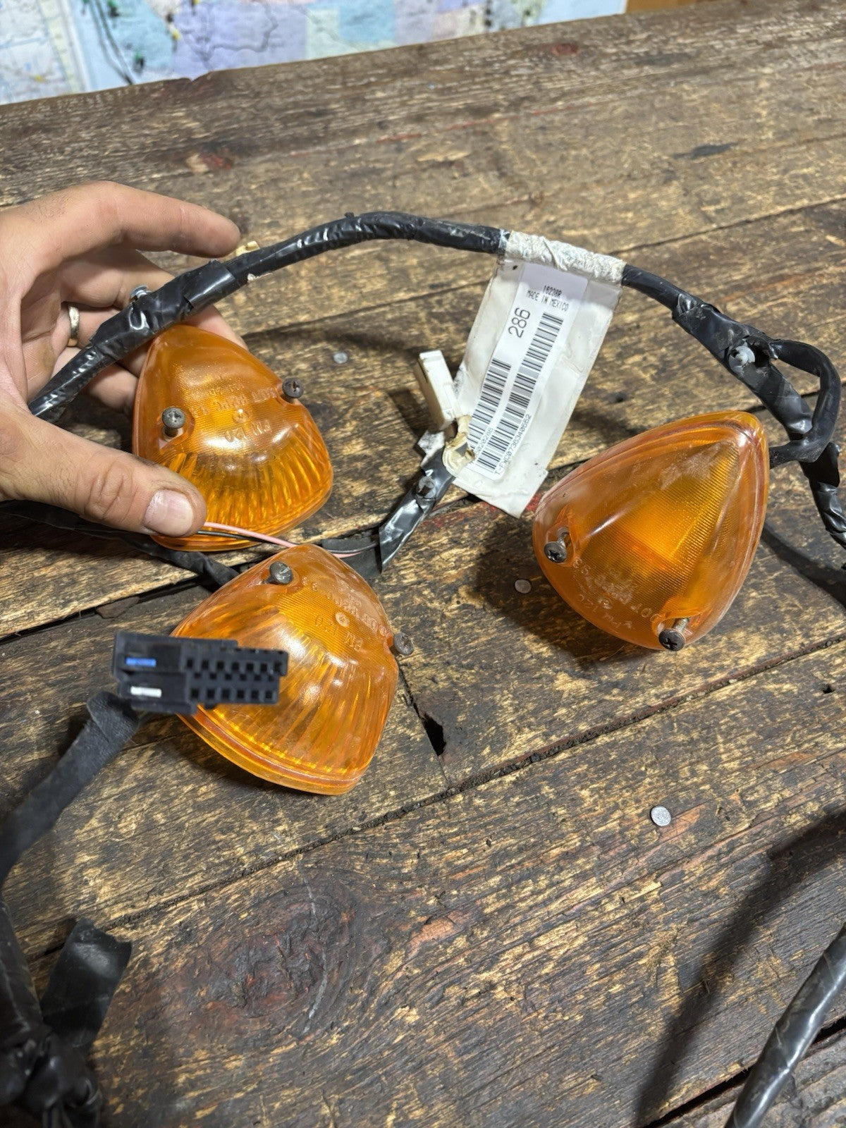 1994-1997 DODGE RAM 2500 3500 CAB CLEARANCE LIGHTS &amp; HARNESS 56020286