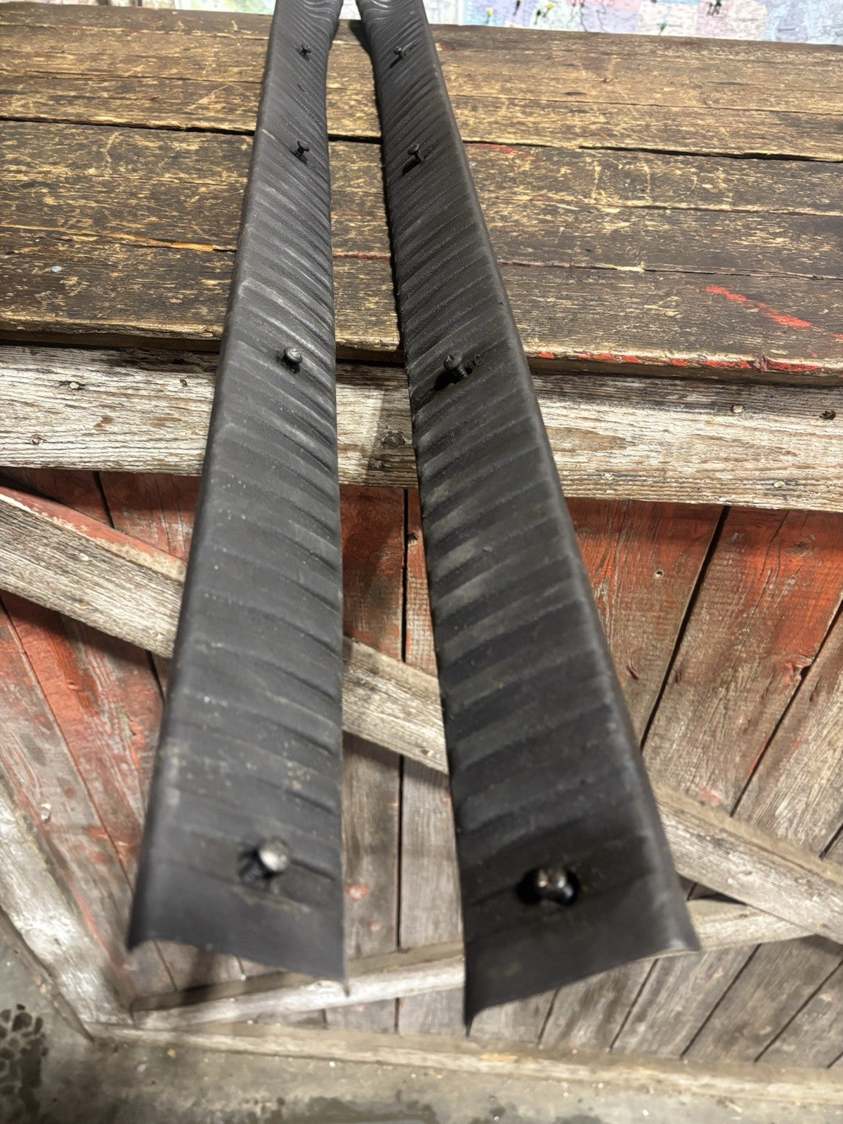 1998-2002 DODGE RAM 2500 3500 SET OF DARK GREY FLOOR TRIM FOR EXTENDED CAB