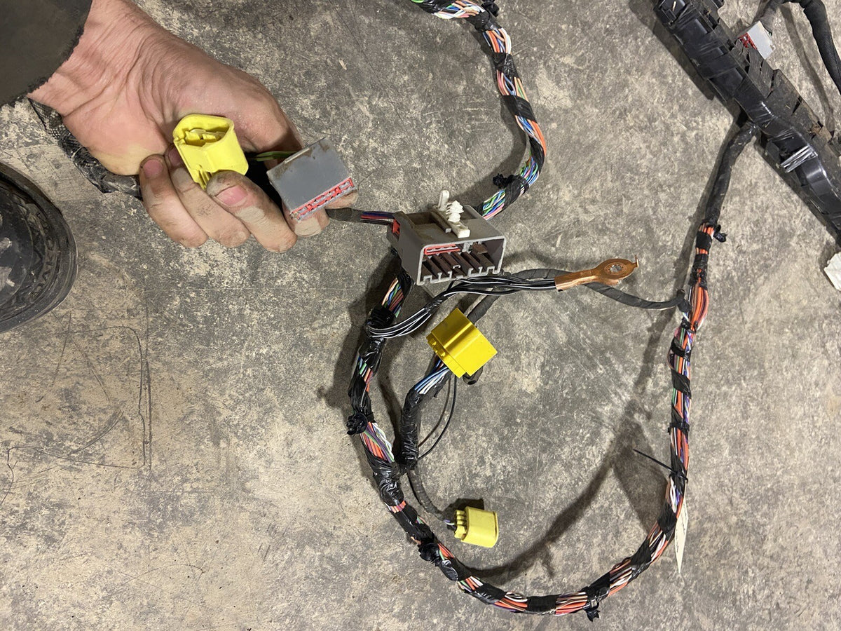 2012 DODGE RAM 2500 3500 CUMMINS BODY WIRING HARNESS P68084508AE