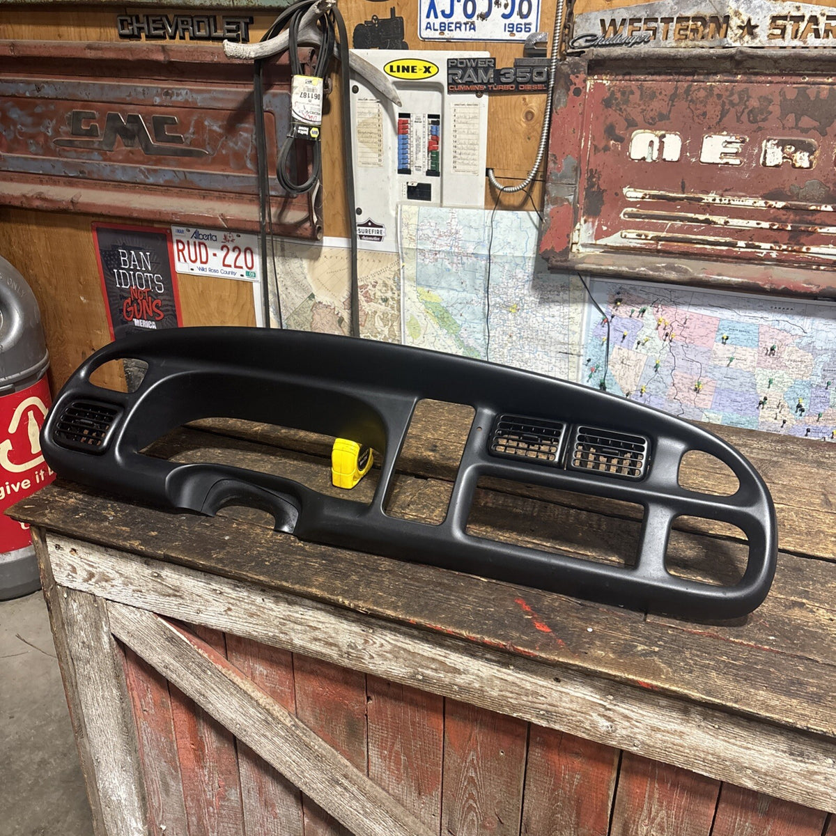 1999-2002 DODGE RAM 2500 3500 GAUGE DASH BEZEL RADIO SURROUND  