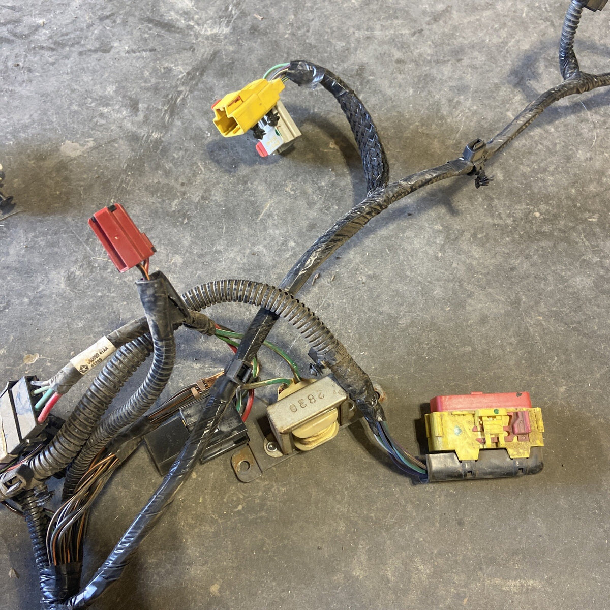 2000 - 2002 DODGE RAM CUMMINS MANUAL DASH WIRING HARNESS HEATED SEATS 56045361AF