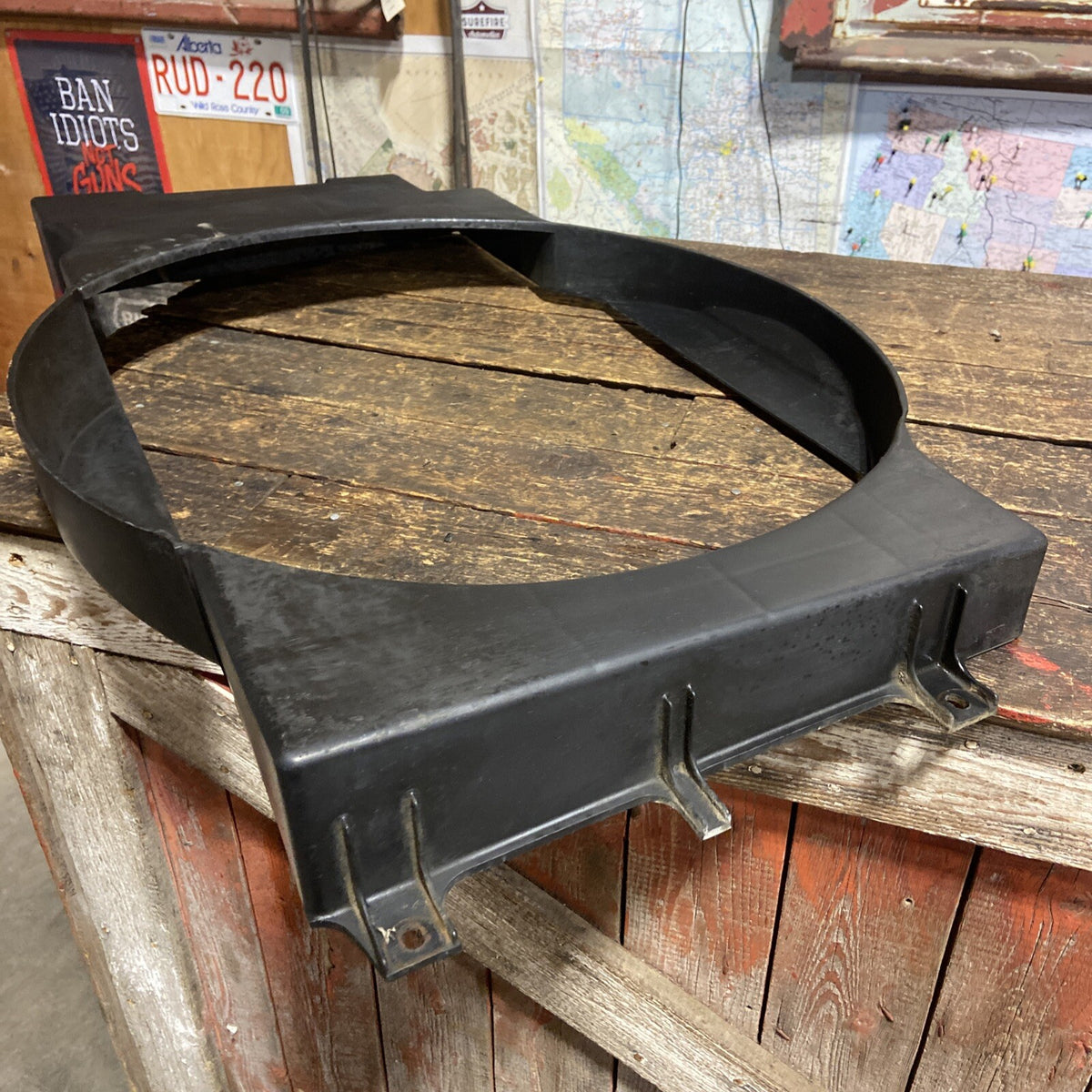 1989 - 1991 DODGE RAM 250 350 1ST GEN CUMMINS NON INTERCOOLED OEM FAN SHROUD