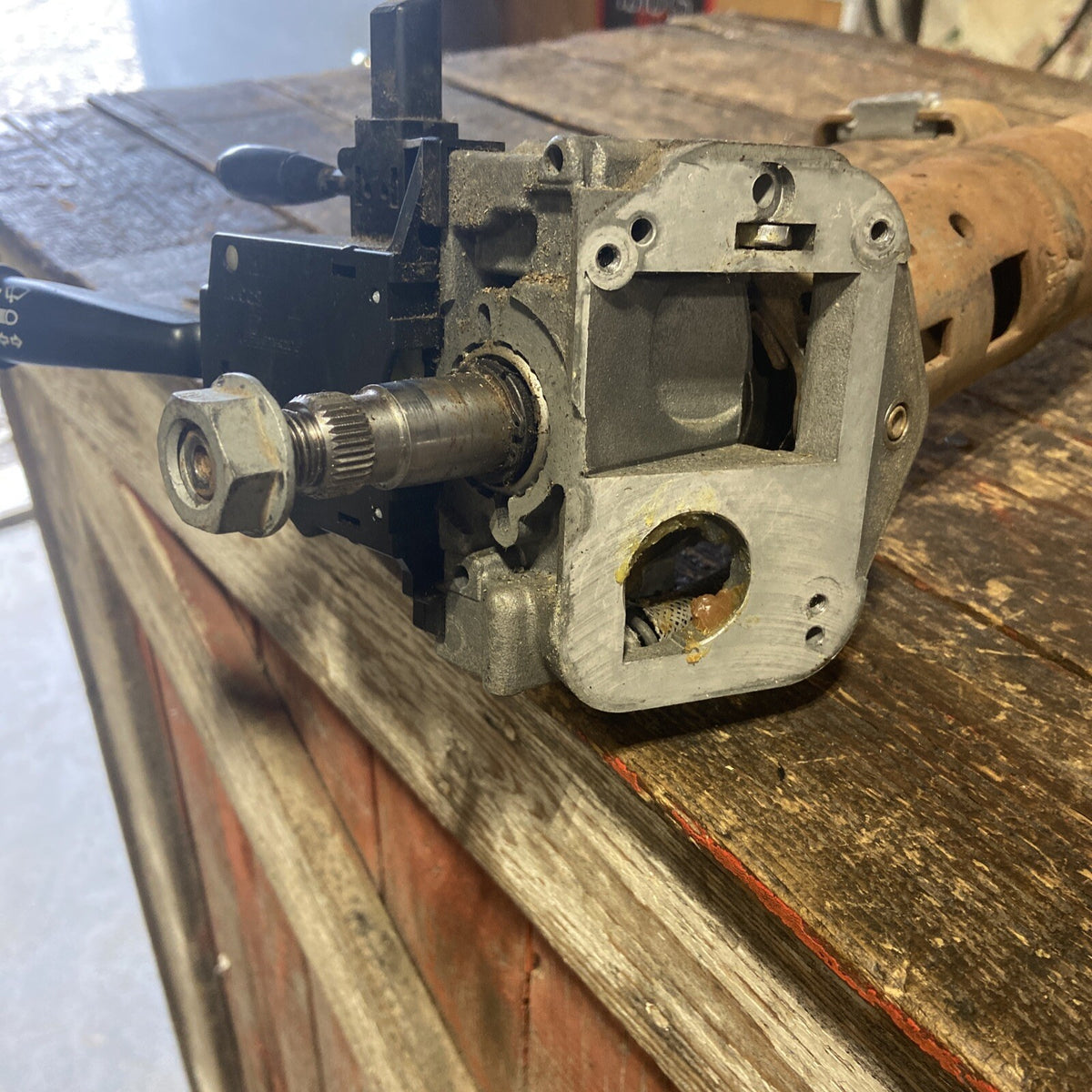 1998 - 2002 DODGE RAM 2500 3500 STEERING COLUMN MANUAL TRANS W TILT PN 55351176 