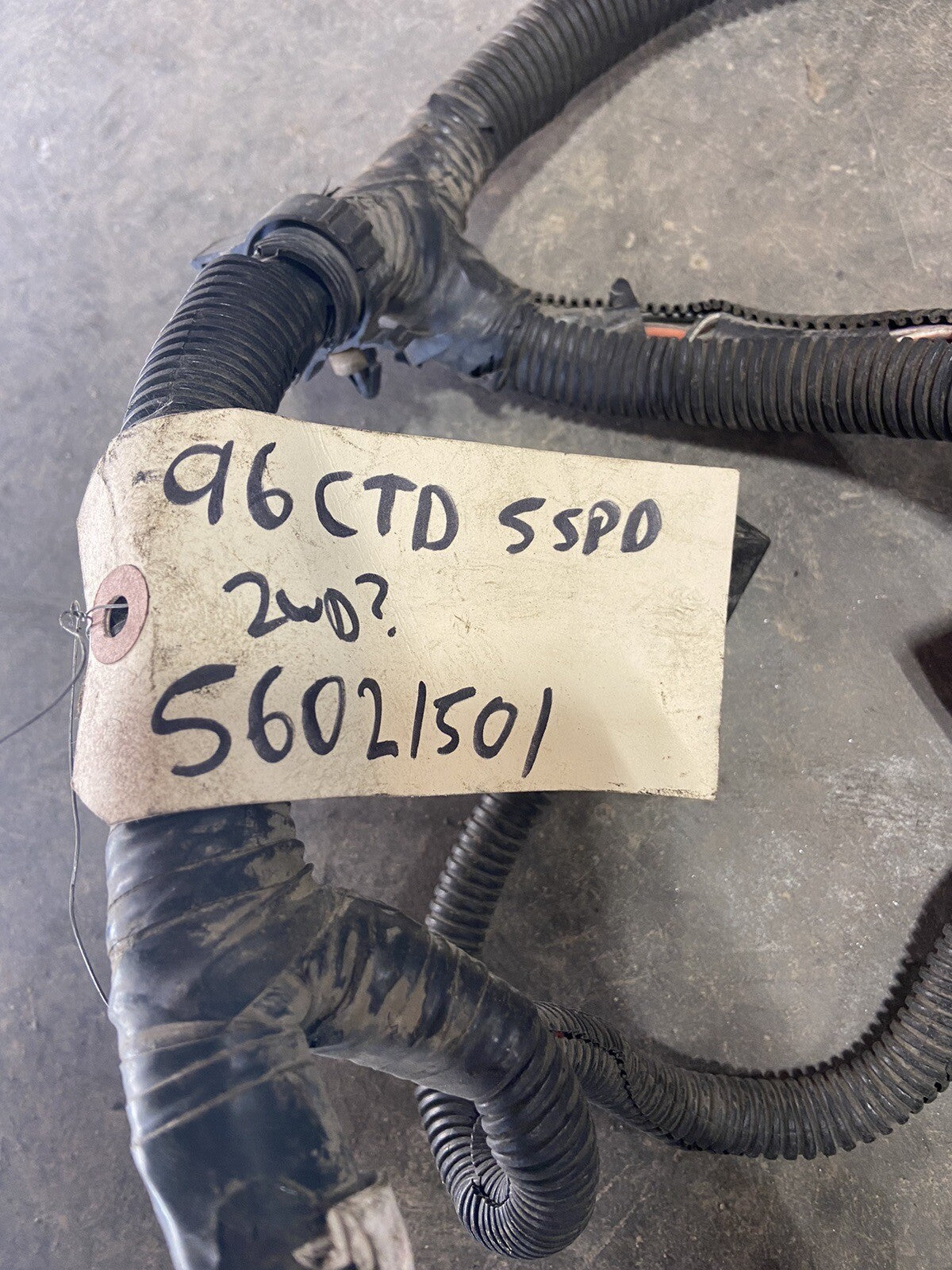 1996 DODGE RAM 2500 3500 CUMMINS 5SPD 2WD ENGINE HARNESS 56011501AF CUT SECTION*