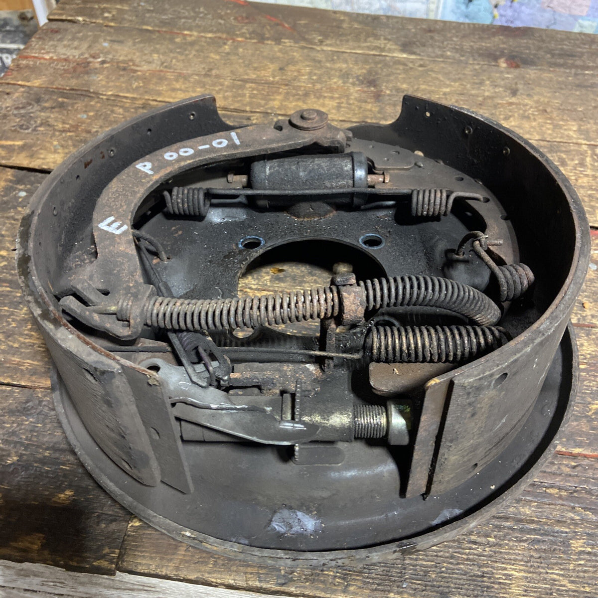 2000 2001 DODGE RAM 2500 DANA 80 PASSENGER SIDE BACKING PLATE 3215371-R