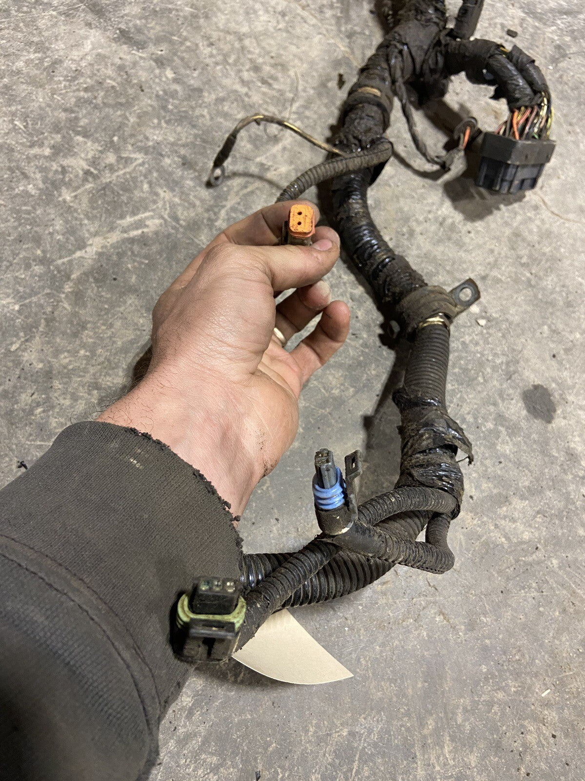 2001 DODGE RAM 2500 3500 CUMMINS ENGINE +PCM-STD TRANS HARNESS 3947682, 56045904