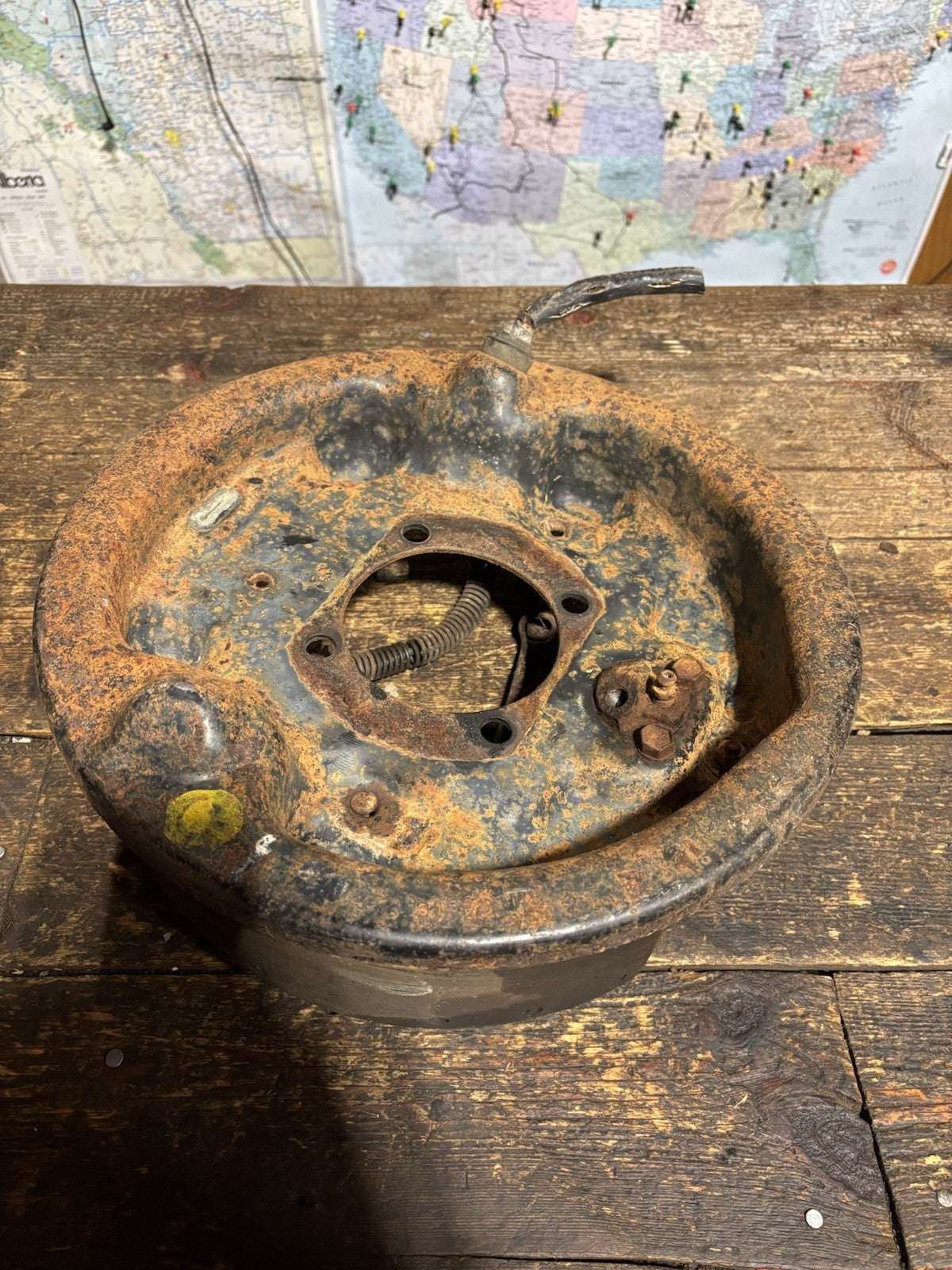 BENT 2000 2001 DODGE RAM 2500 3500 DANA80 PASSENGER SIDE BACKING PLATE 3215371-R