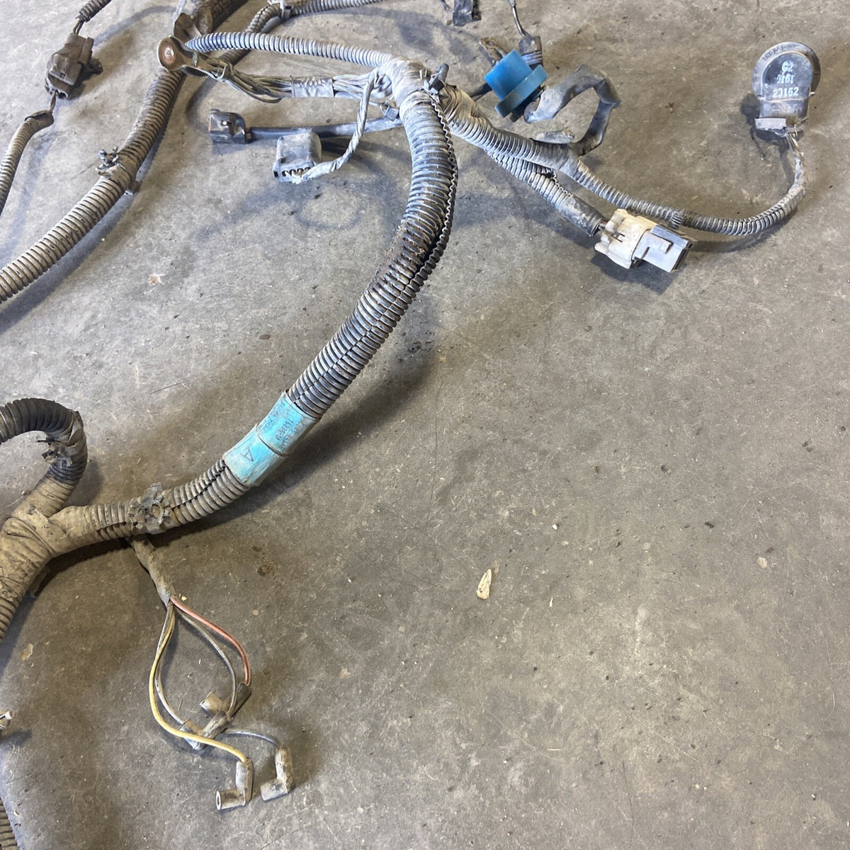 2001 DODGE RAM 2500 3500 CUMMINS ENGINE BAY WIRING HARNESS 56045945AE