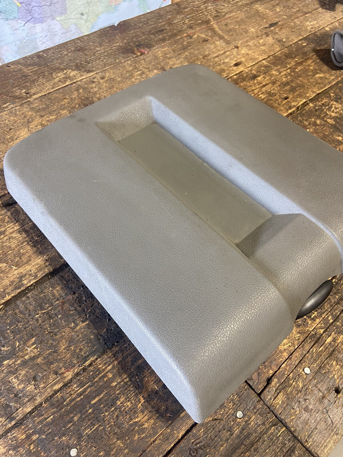 2006 2007 2008 2009 DODGE RAM CENTER CENTRE BUSINESS CONSOLE LID TOP