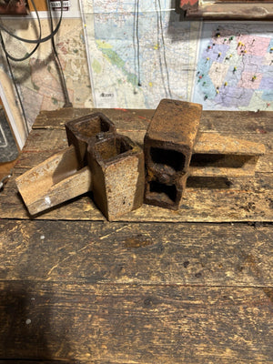 OEM REAR DIFF SPACER LIFT BLOCKS 1994-2002 DODGE RAM 2500/3500 4 3/4”