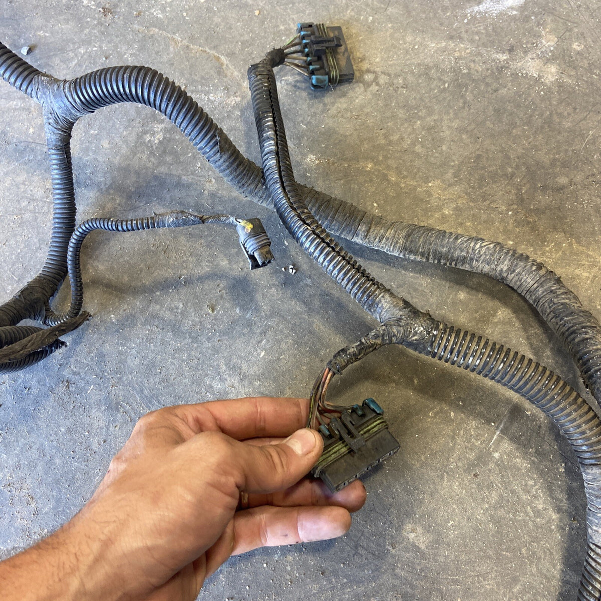 2008 DODGE RAM 2500 3500 6.7L ENGINE HARNESS AUTO TRANS 4980108 4946174 Cut Plug