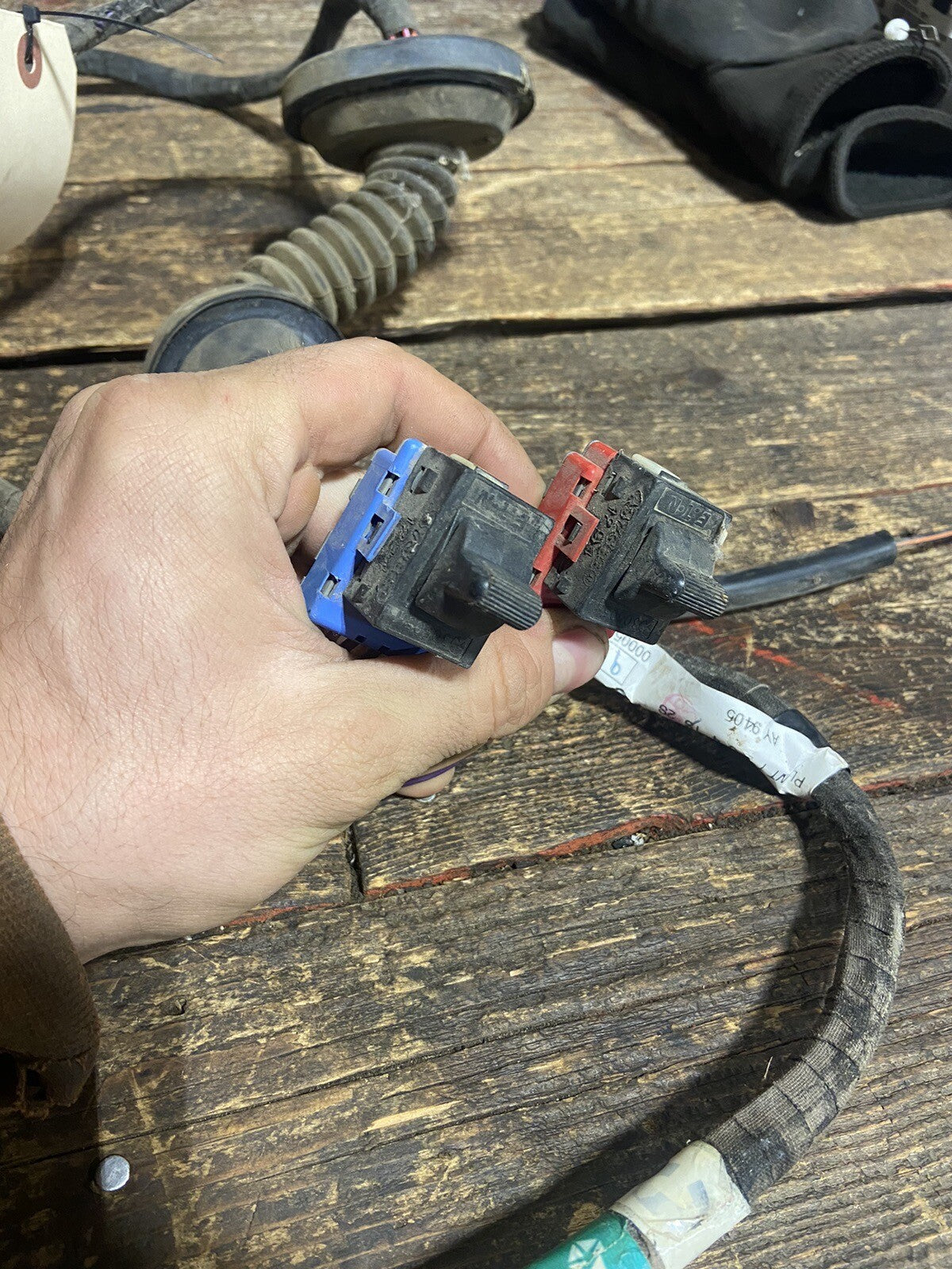 1994 - 1997 DODGE RAM POWER WINDOW DOOR HARNESS SET 56016934, 56016935