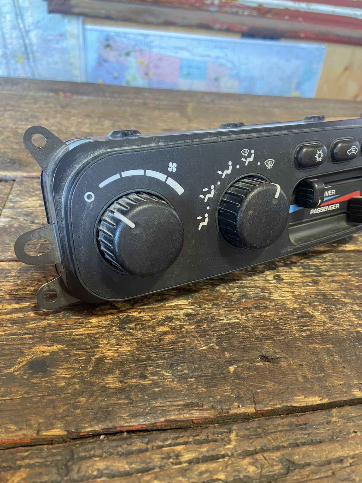 2003 2004 2005 DODGE RAM DUAL CLIMATE HEAT AC CONTROL SWITCHES 56056323AD