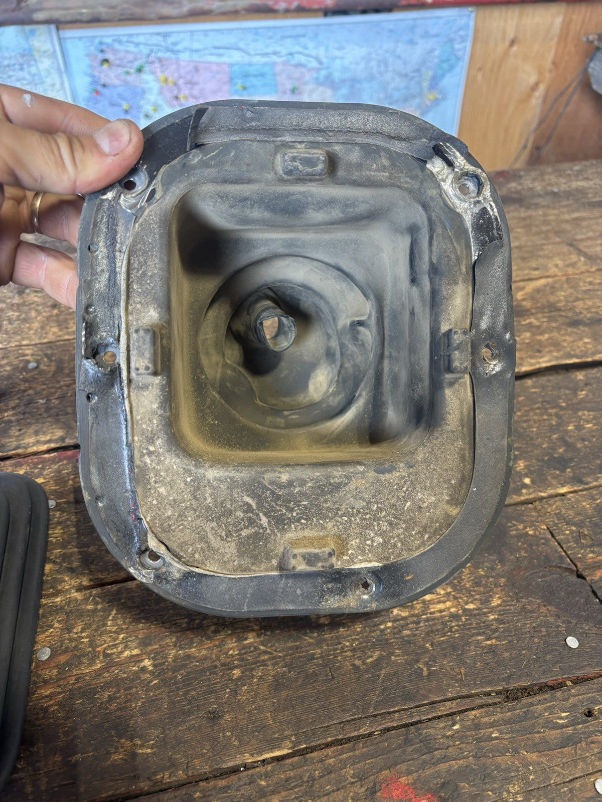 1998 - 2002 2NDGEN DODGE RAM MANUAL TRANSMISSION SHIFT SHIFTER BOOT SET 52107613