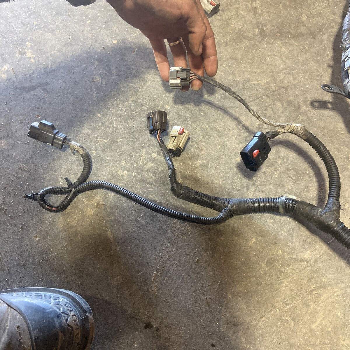 2010 DODGE RAM 2500 3500 6.7L CUMMINS ENGINE HARNESS PN 5266138