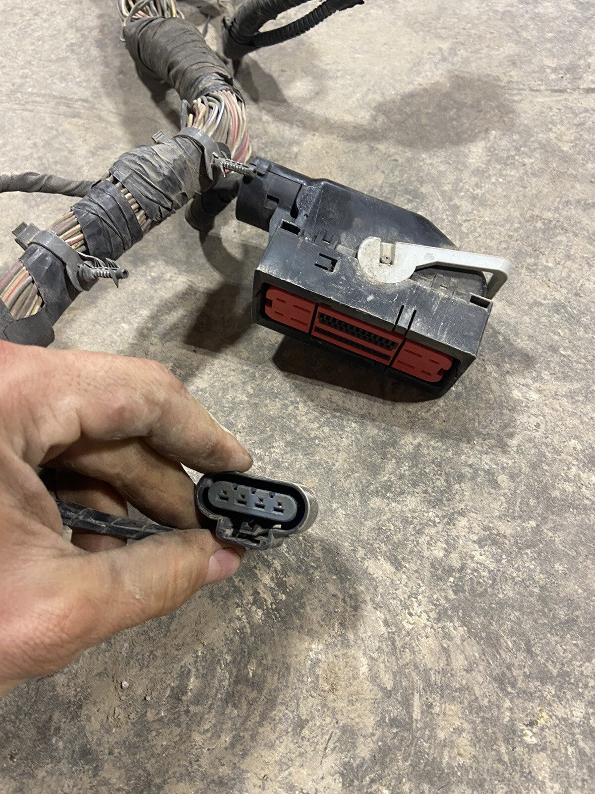 2012 DODGE RAM 2500 3500 CUMMINS BODY WIRING HARNESS P68084508AE