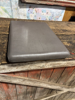 1994-1997 DODGE RAM 1500 2500 3500 CENTER SEAT CONSOLE LID ARM REST GREY