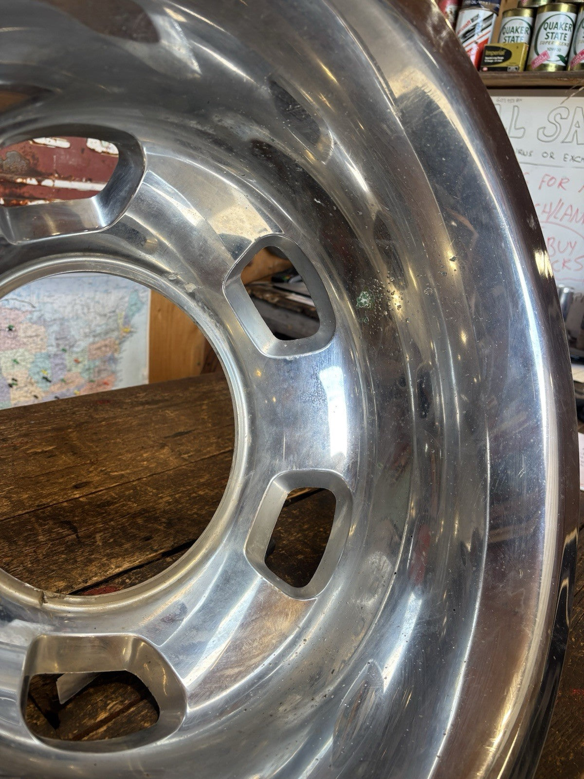 2003 - 2012 DODGE RAM 3500 DUALLY REAR HUB CENTER CAP DISH WHEEL COVER 52106882