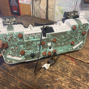 1994 1995 1996 1997 DODGE RAM 2500 3500 GAS INSTRUMENT GAUGE CLUSTER 56020112