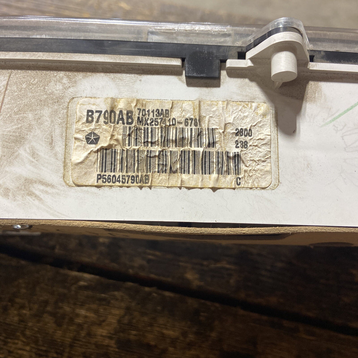 2001 2002 DODGE RAM 2500 3500 CUMMINS INSTRUMENT GAUGE CLUSTER 313km 56045790AB