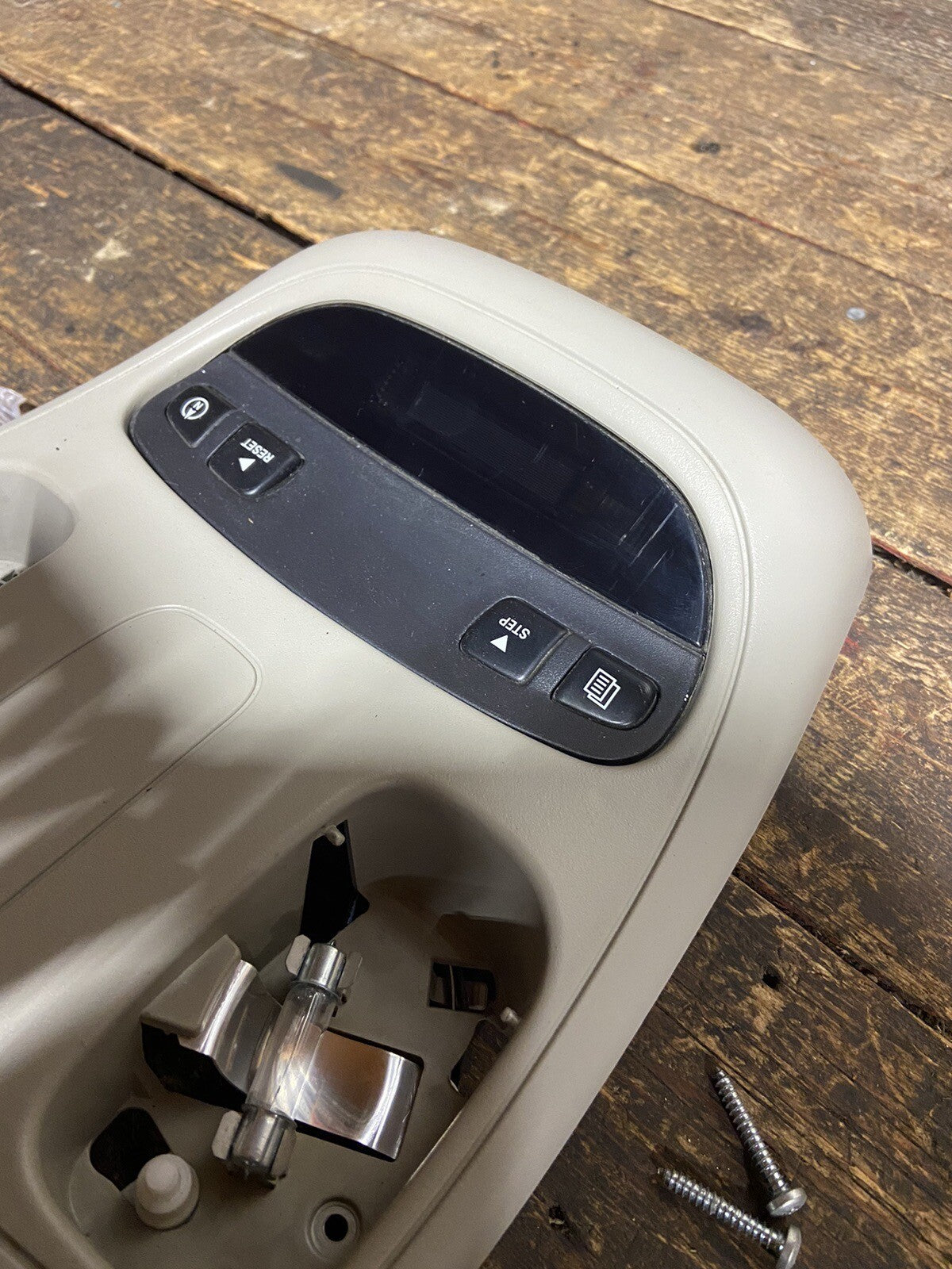 2007 2008 2009 DODGE RAM 2500 3500 OVERHEAD CONSOLE TEMP DISPLAY 56046037AB