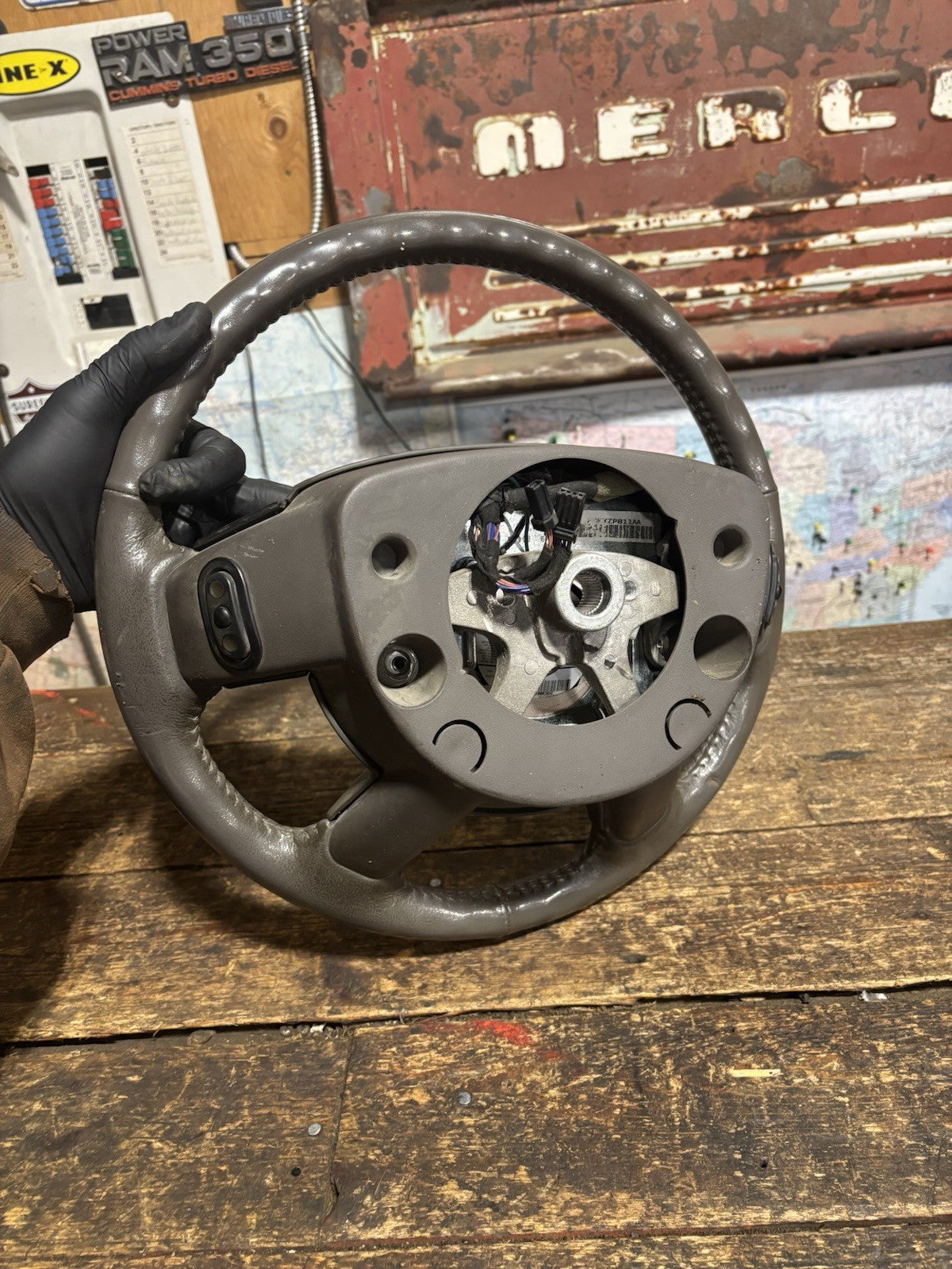 2006 - 2009 DODGE RAM 2500 3500 STEERING WHEEL W VOLUME RADIO CRUISE CONTROLS