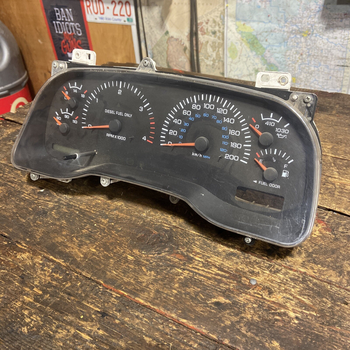 1998 .5 1999 DODGE RAM 2500 3500 24V CUMMINS INSTRUMENT GAUGE CLUSTER 56020616