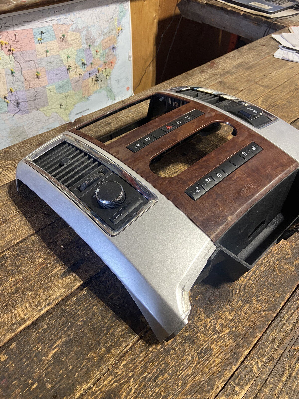 2010 2011 2012 DODGE RAM LARAMIE CENTER DASH BEZEL CONSOLE RADIO SURROUND