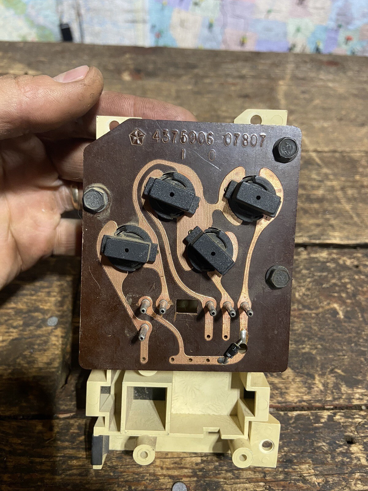 OEM 1981-1993 DODGE RAM 150 250 350 DASH MESSAGE CENTER PN 4375906