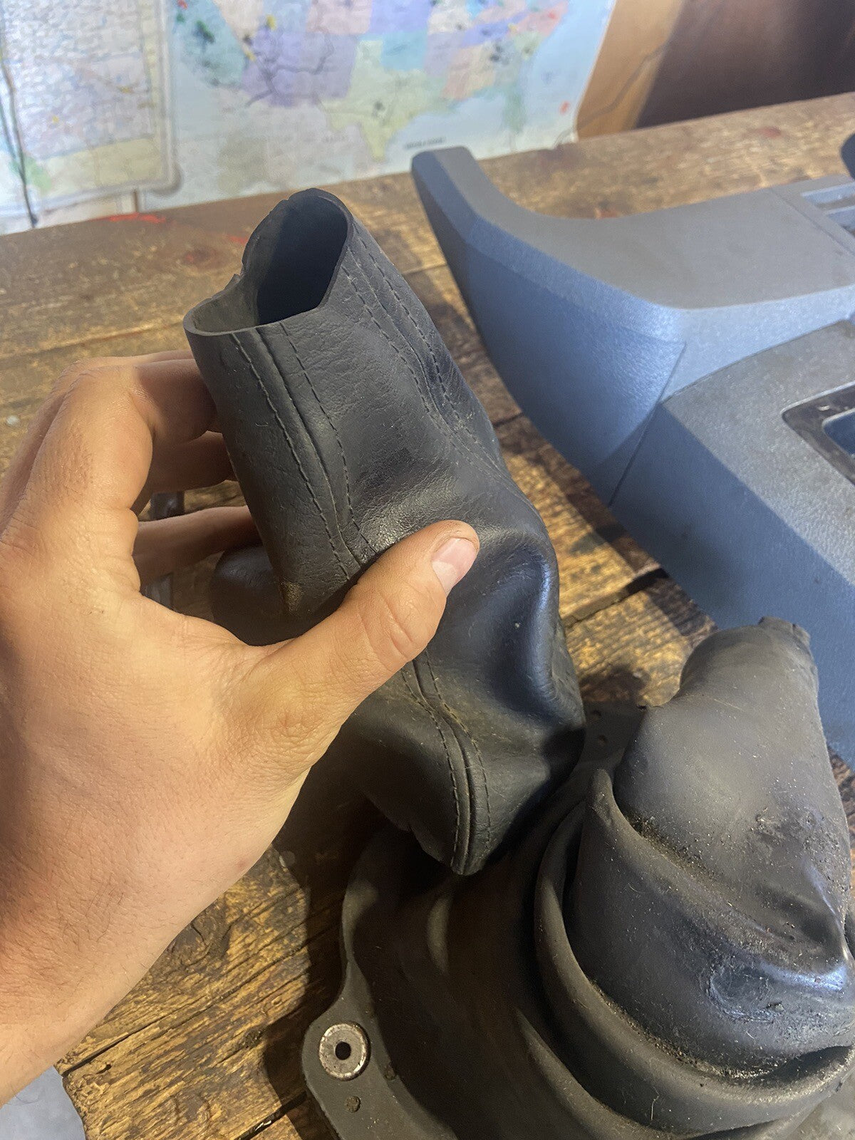 2006 - 2009 DODGE RAM MANUAL TRANSMISSION SHIFTER SURROUND CONSOLE BOOTS SET