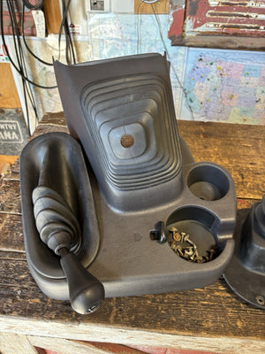 1998-2002 DODGE RAM 2500 3500 SHIFTER SURROUND CONSOLE CUPHOLDER BOOTS DARK GREY