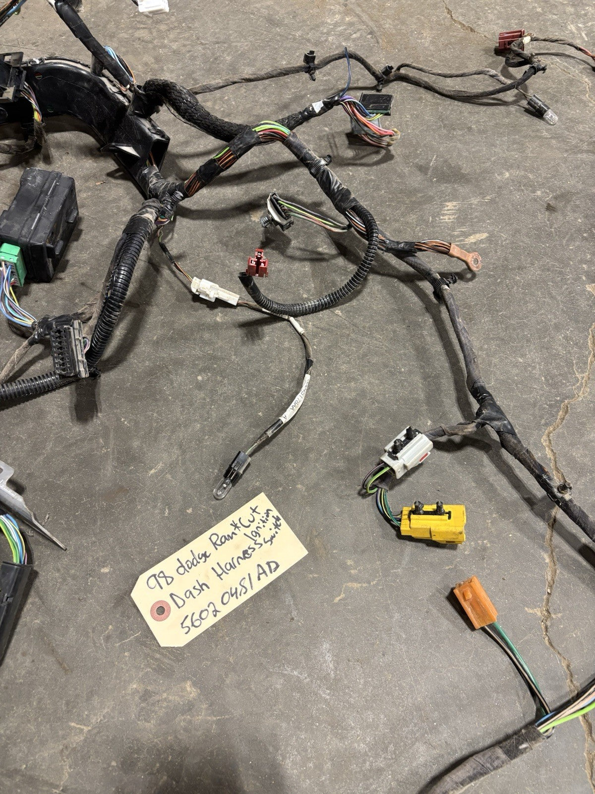 1998 DODGE RAM GAS DASH WIRING HARNESS 56020481AD IGNITION SECTION CUT OFF