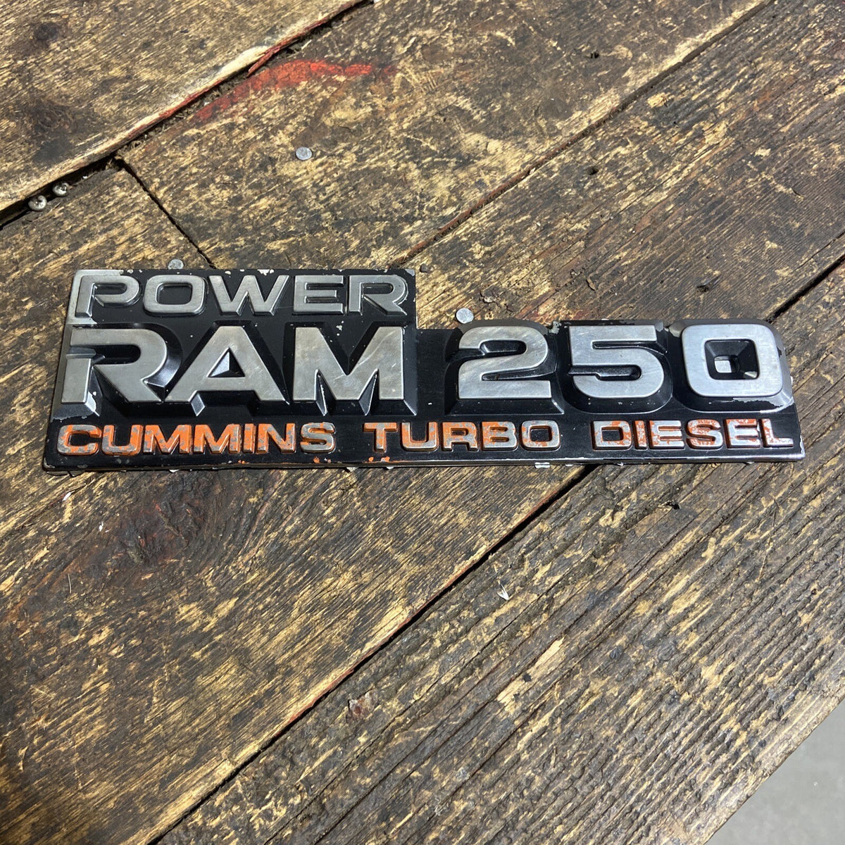 OEM 1989-1993 DODGE POWER RAM 250 CUMMINS SINGLE EMBLEM BADGE 4x4