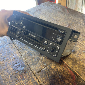 1994 - 2002 DODGE RAM 1500 2500 3500 OEM RADIO CD TAPE CASSETTE PLAYER P04704383