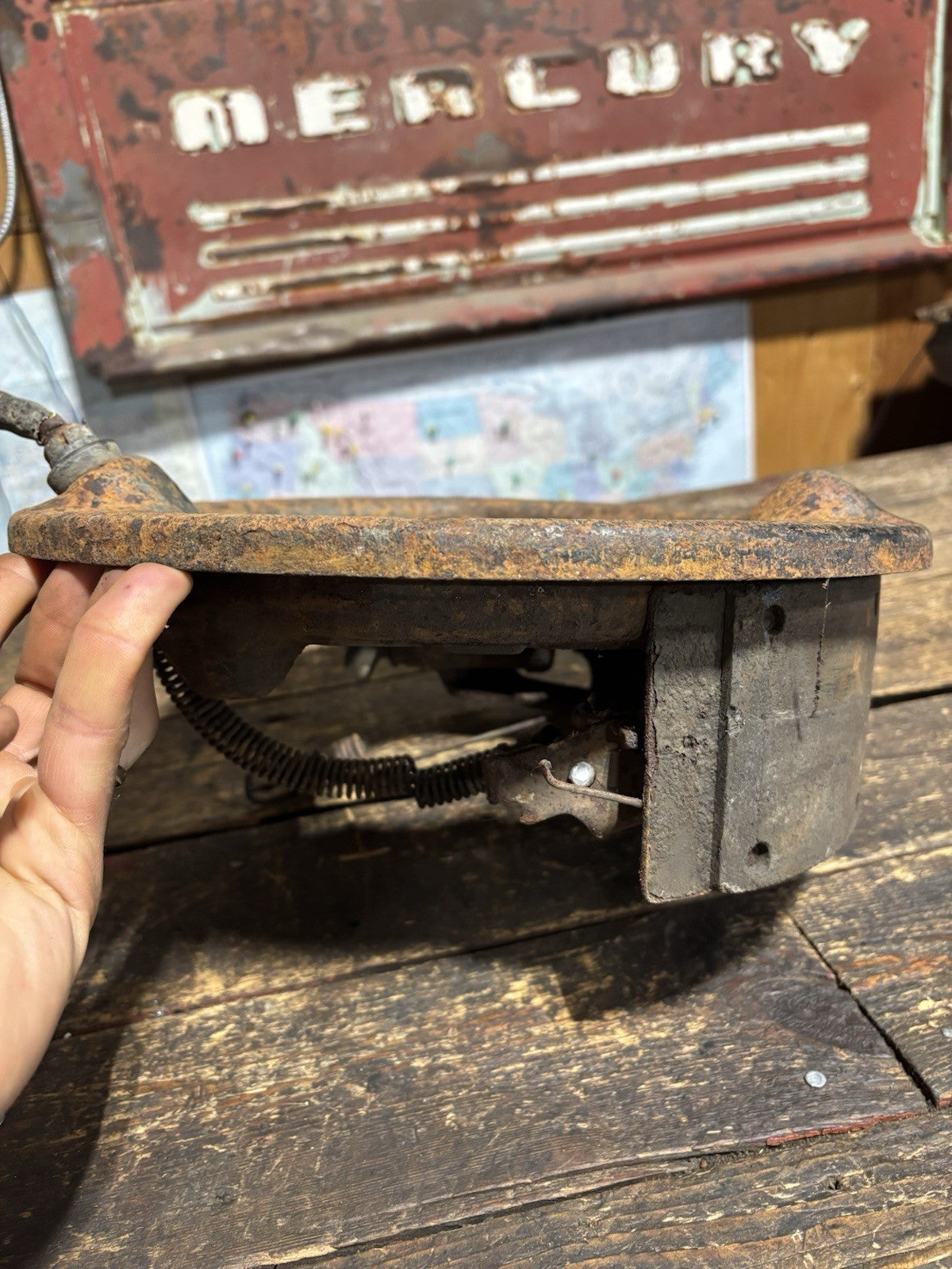 BENT 2000 2001 DODGE RAM 2500 3500 DANA80 PASSENGER SIDE BACKING PLATE 3215371-R