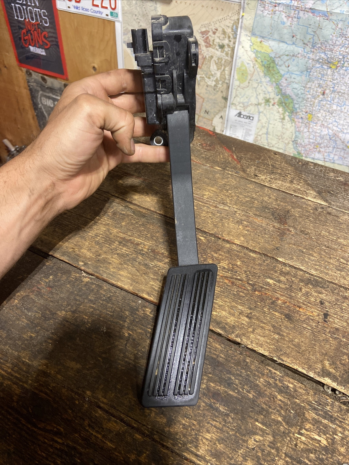2006 DODGE RAM 2500 3500 5.9l CUMMINS ACCELERATOR GAS PEDAL 53032794ab