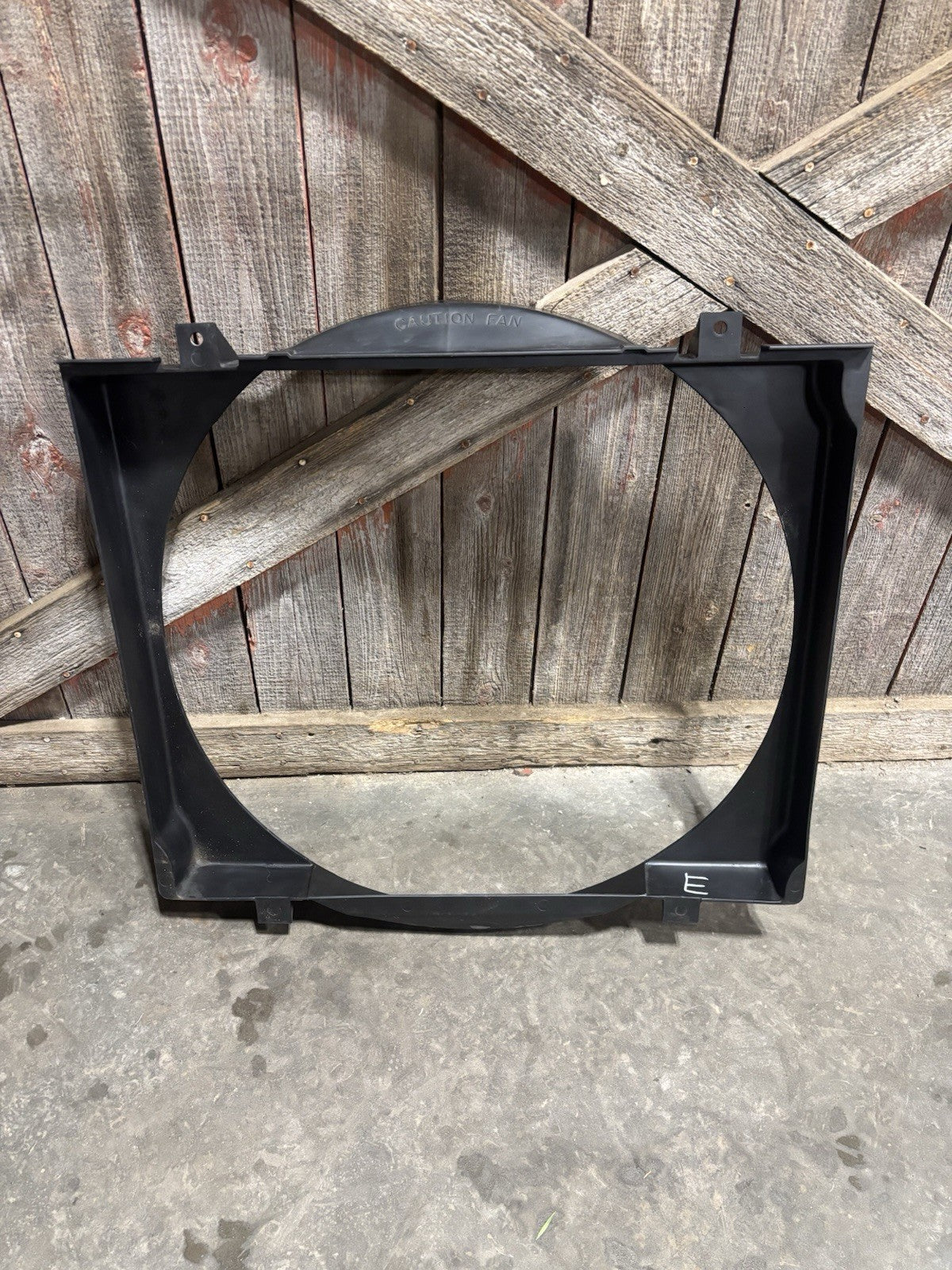 1991.5 1992 1993 DODGE RAM 250 350 1ST GEN CUMMINS INTERCOOLED OEM FAN SHROUD