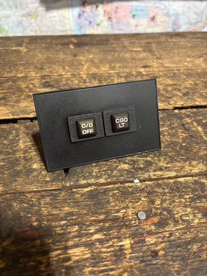 1991 1992 1993 DODGE RAM CUMMINS OVERDRIVE ON OFF SWITCH CARGO LIGHT 55026511