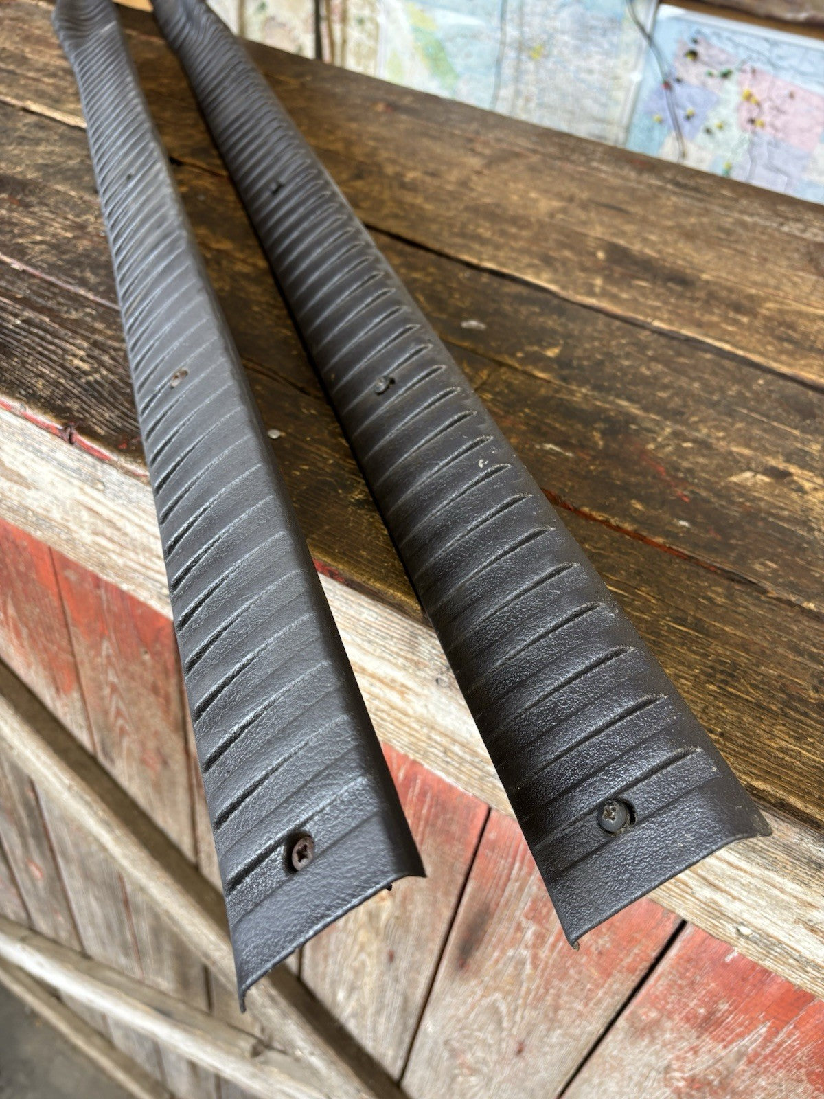 1998-2002 DODGE RAM 2500 3500 SET OF DARK GREY FLOOR TRIM FOR EXTENDED CAB