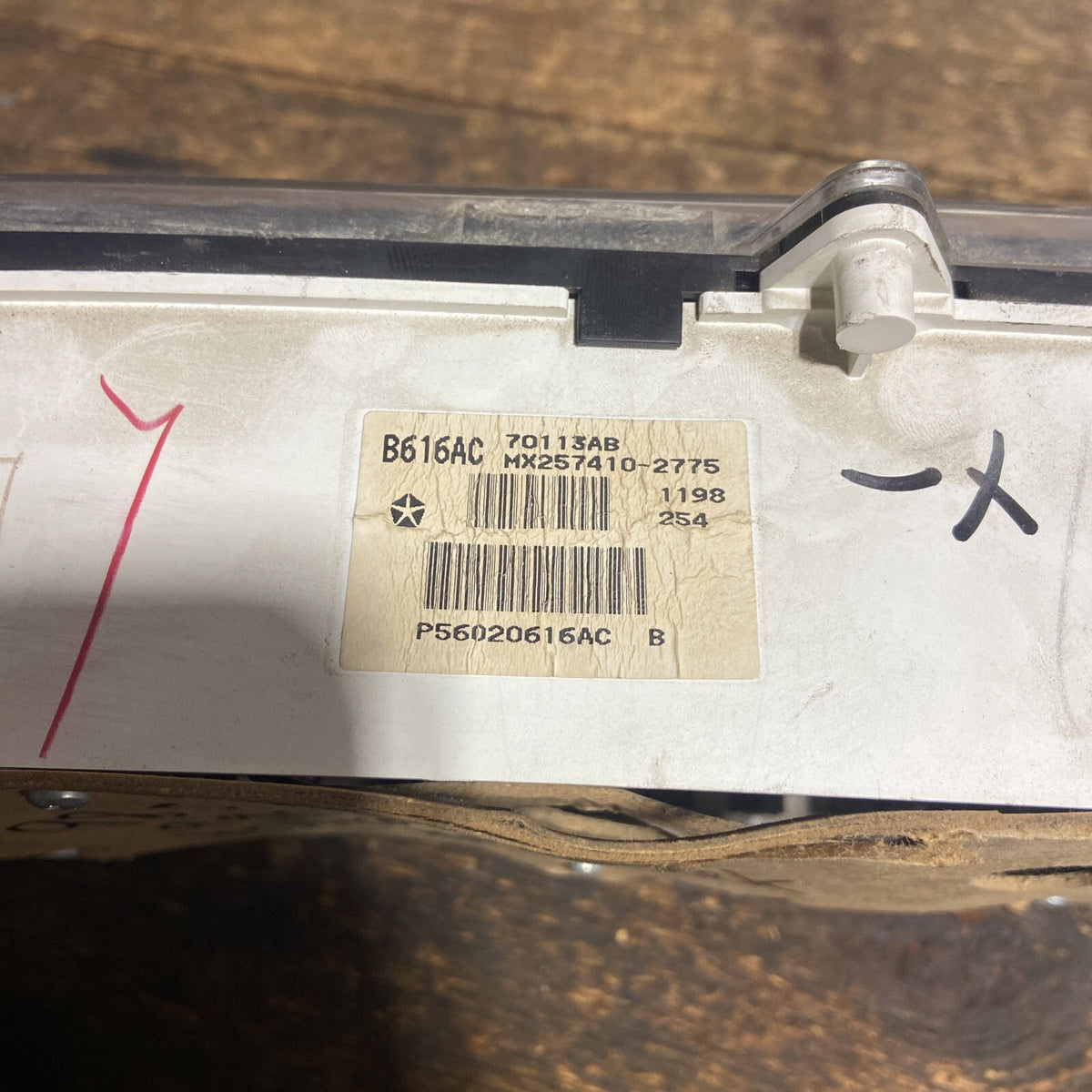 1998 .5 1999 DODGE RAM 2500 3500 24V CUMMINS INSTRUMENT GAUGE CLUSTER 56020616