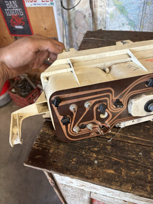 1987 1988 1989 DODGE RAM 150 250 INSTRUMENT GAUGE CLUSTER PN 4075149