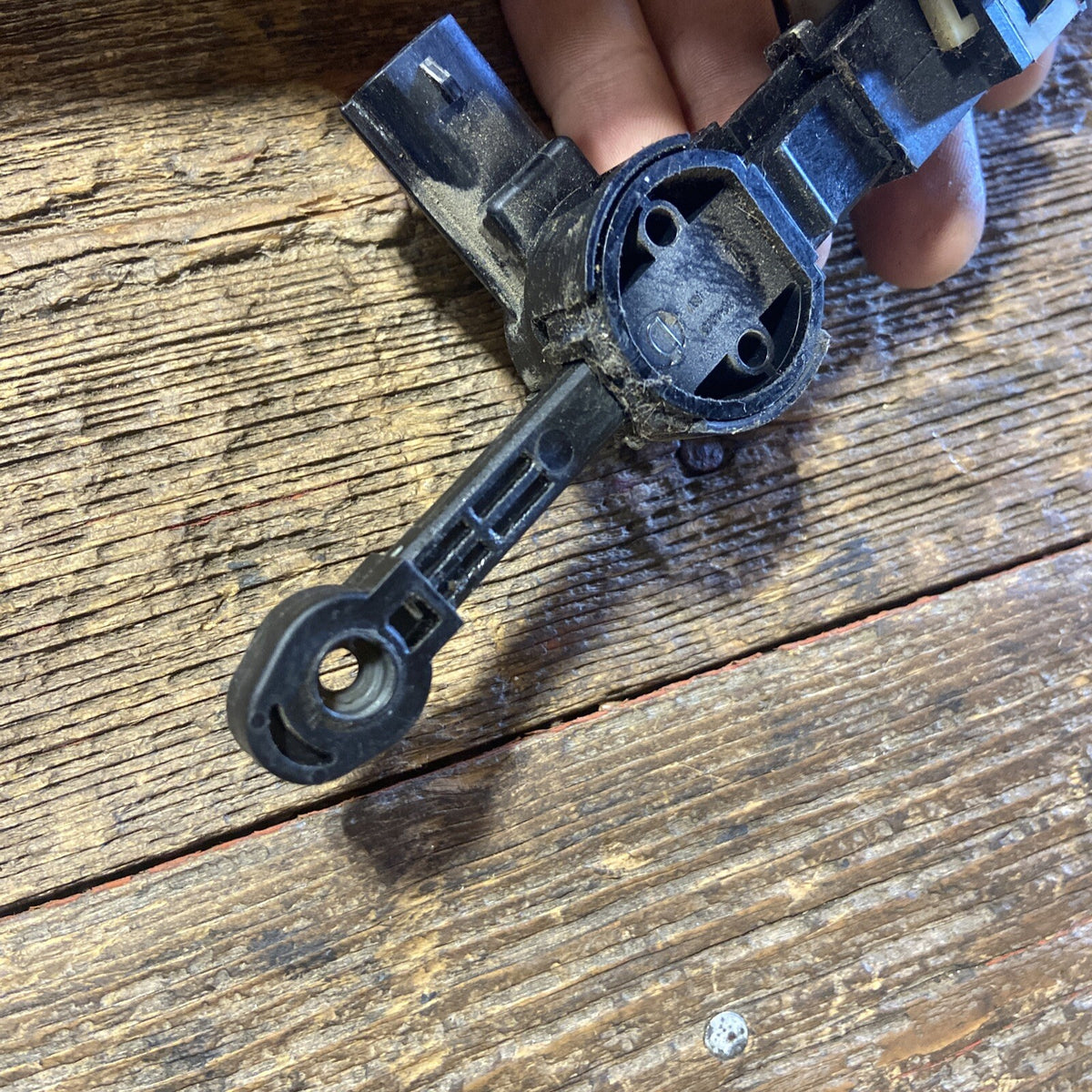 2003 - 2007 DODGE RAM 2500 3500 CUMMINS AUTOMATIC TRANS SHIFTER CABLE 52107846