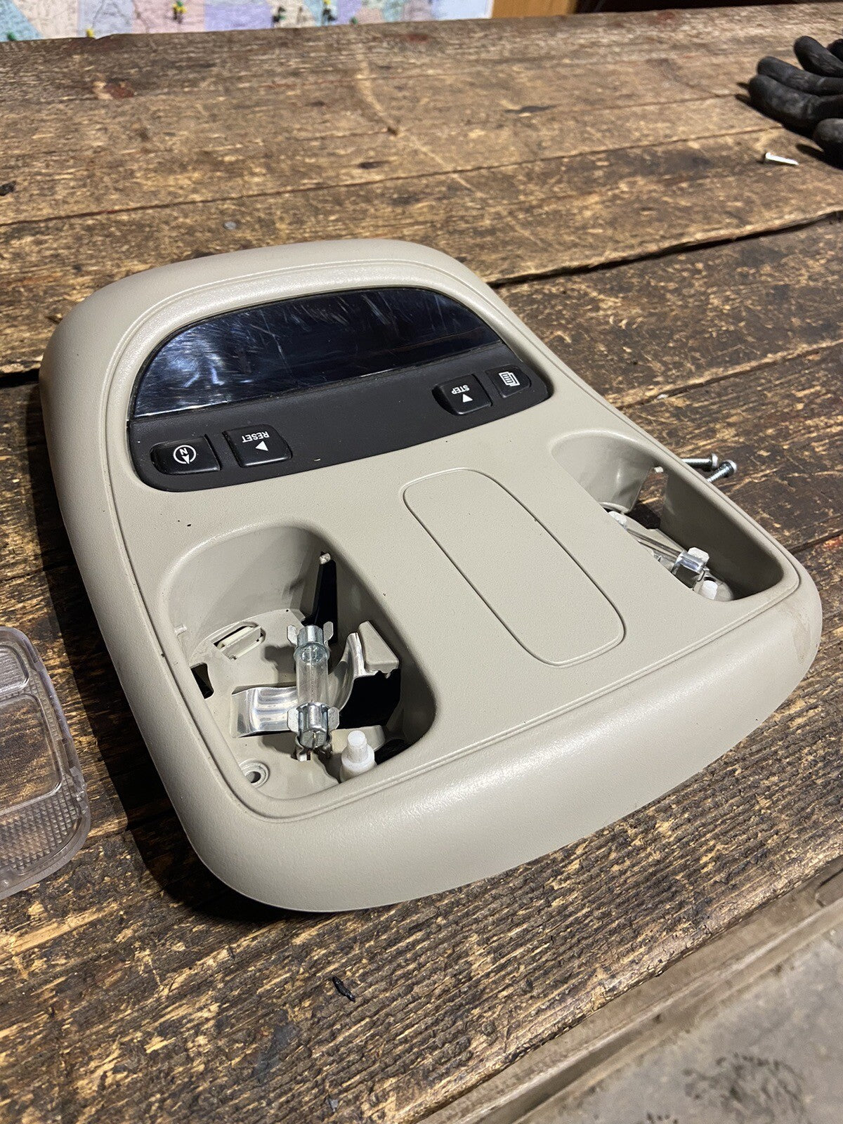 2007 2008 2009 DODGE RAM 2500 3500 OVERHEAD CONSOLE TEMP DISPLAY 56046037AB